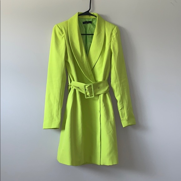 Neon Green Collared-Belted dress - Picture 2 of 2